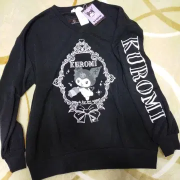 KUROMI 트레이닝복 블랙 바쿠 산리오 쿠로미 블랙 sanrio