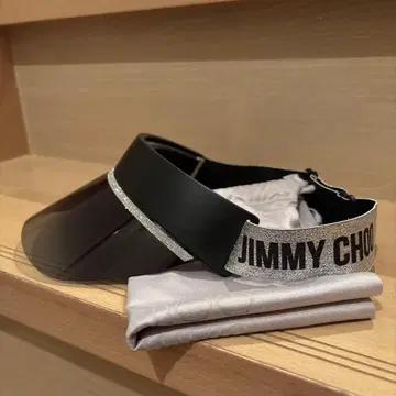 컨디션 최상 JIMMY CHOO 선바이저