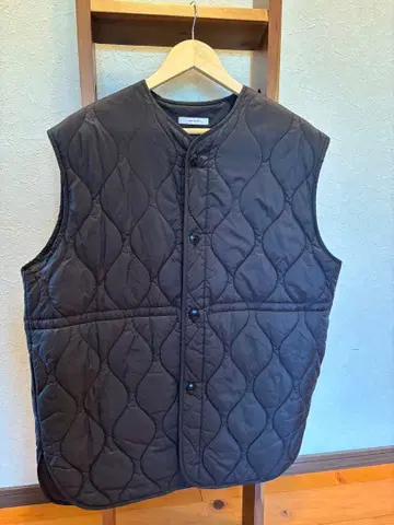 JOURNAL STANDARD 블랙 다운 베스트