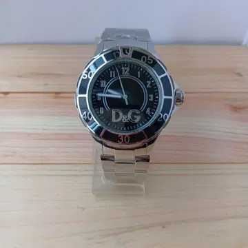 D&G 쿼츠 손목시계 SS