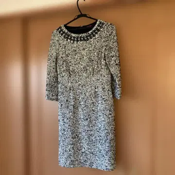 연말 파격 새상품급 M 사이즈 토리이 유키 트위드 원피스