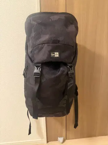 NEW ERA 백팩 캡 프로텍터 포함