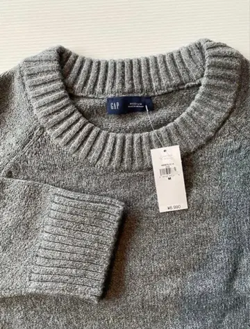 GAP 크루넥 스웨터 M 사이즈