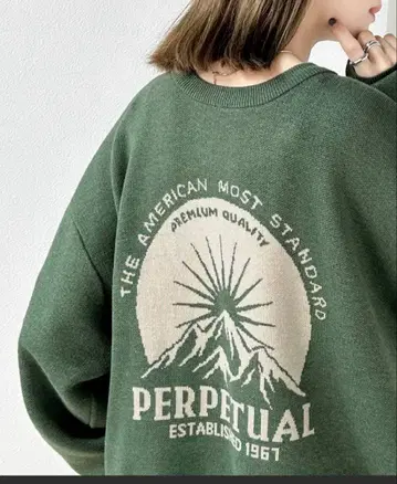 클래식 엘프 JaVa 콜라보 로고 긴팔 프린트 니트