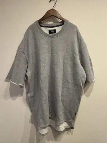 glamb 빅 맨투맨 그램 오버 사이즈