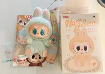 러브브 Labubu Have A Seat QUQU