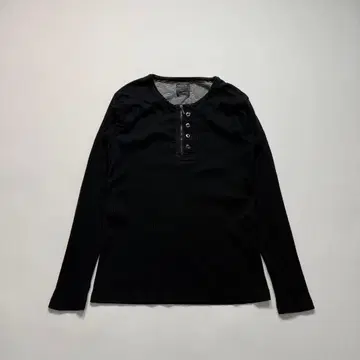 2000s y2k long sleeve layered tops