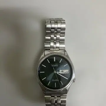 SEIKO 쿼츠 손목시계 날짜 표시 포함