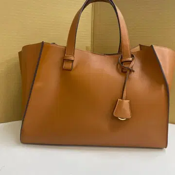 Mila owen 미라 오웬 토트백