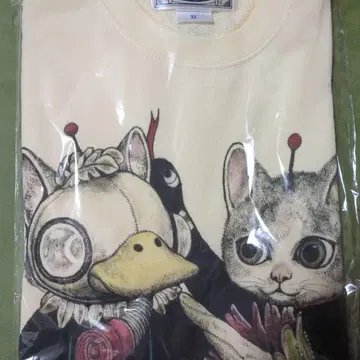 새상품 미개봉 보리스 잡화점 반팔 맨투맨 오오콘냐쿠와 가스 마스크 XL