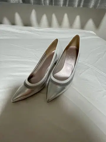 긴자 카네마츠 여성용 실버 힐 22cm