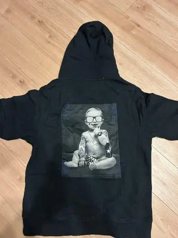 스타리안 후드티 베이비 그래픽