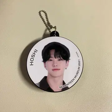 SEVENTEEN MUSEUM 2021 보이스 러버 키링 호시