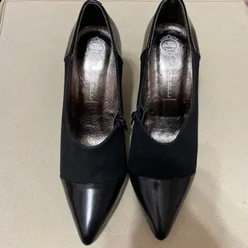 제프리 캠벨 척 부츠 하이힐 37