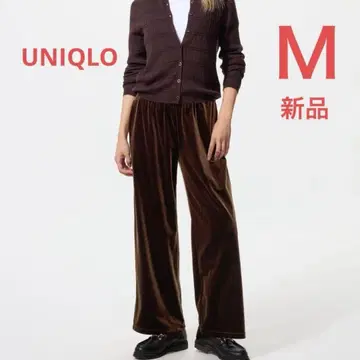 새상품 유니클로 소프트 벨로아 이지 팬츠 다크 브라운 M