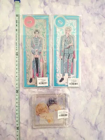 25시 아카사카에서 아크릴 스탠드 외 세트