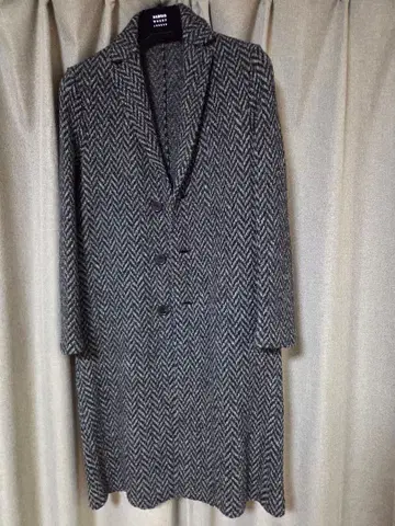 HARRIS WHARF LONDON 체스터 코트