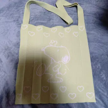 긴자 미츠코시 SNOOPY전 스누피 연한 녹색 숄더백