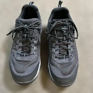 컬럼비아 하이킹 슈즈 밸리포인트 28cm (세탁 완료)