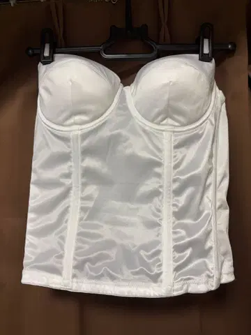 트림프 D70 화이트 브라이덜 이너 세트