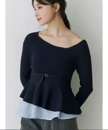 머큐리 듀오 페플럼 니트