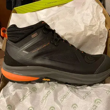 Topo Athletic [ TRAILVENTURE WP(트레일벤처