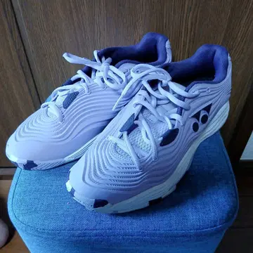 새상품급 YONEX 파워크션 퓨전레브5 로우컷/25cm