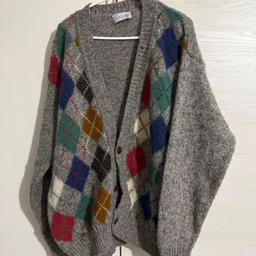 그레이 아가일 무늬 가디건