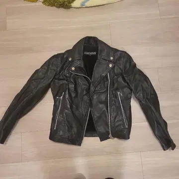 (중고) JIMSINN 블랙 라이더 자켓 S 사이즈