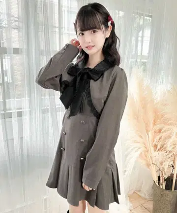 couture by ROJITA 셋업 베이지