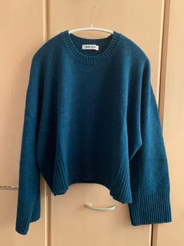 BABYLON 다크 그린 크루넥 스웨터