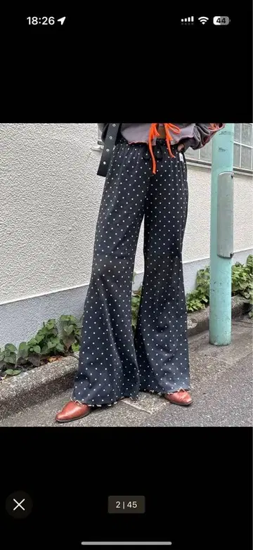 도트 무늬 플레어 팬츠
