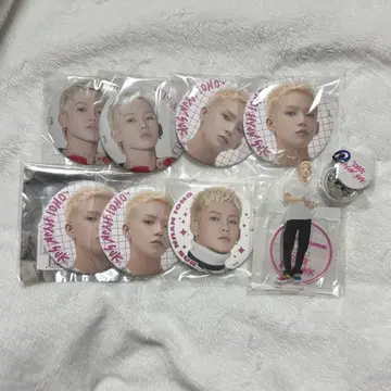 treasure  캔뱃지 7개 아크릴 스탠드 세트