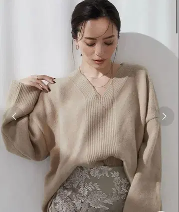 auans 아뉴앙스 울 캐시미어 V넥 니트 풀오버