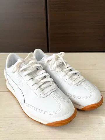 [ emmi x PUMA ] Easy Rider Lth