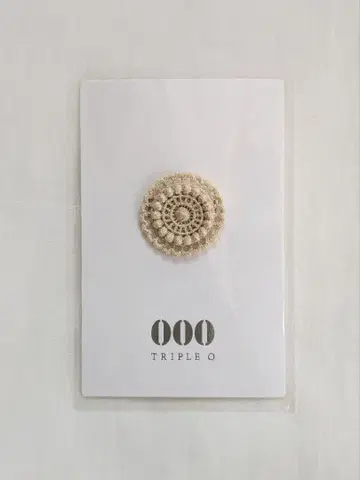 [ 새상품급 ] 트리플 오우 레이스 휠 브로치 골드 000