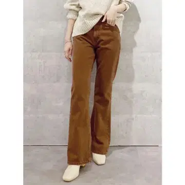 [ 미사용 새상품 ] ungrid 플레어 팬츠, 브라운 청바지