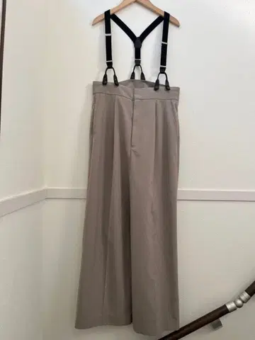 나노 유니버스 서스펜더 포함 살로펫 베이지 M