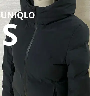 유니클로 스트레치 심리스 다운 숏코트 여성용 아우터