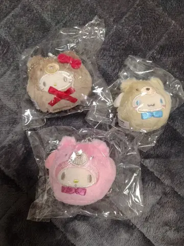 가챠 오뚝이 마스코트 라떼곰 키티 마이멜로디 시나모롤