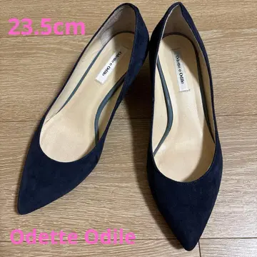 오데트 오딜 네이비 스웨이드 펌프스