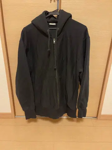 GU 풀 집업 후드티