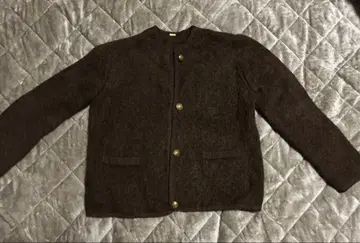 MilaOwen 금장 버튼 짧은 기장 알파카 니트 가디건 자켓