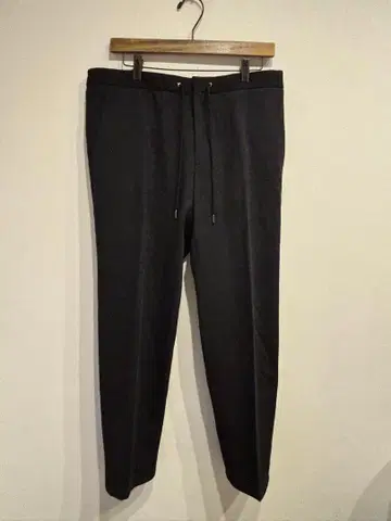 BOSS HUGO BOSS 스트레치 이지 슬랙스 휴고보스