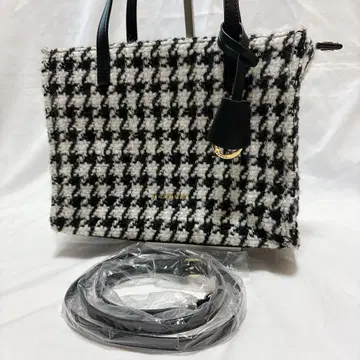 [ 새상품 ] TOCCA 토카 트위드 2way 하운드투스 블랙 화이트