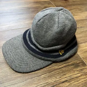 NEW ERA 뉴에라 니트 캡 챙 부착 그레이 네이비 골프