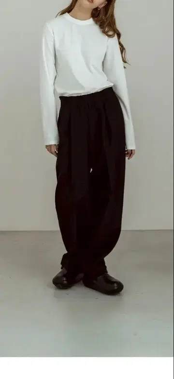 soyy. 그루카 팬츠 gomu gurkha edge