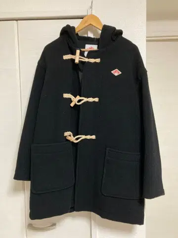 블랙 더플 코트 후드 부착