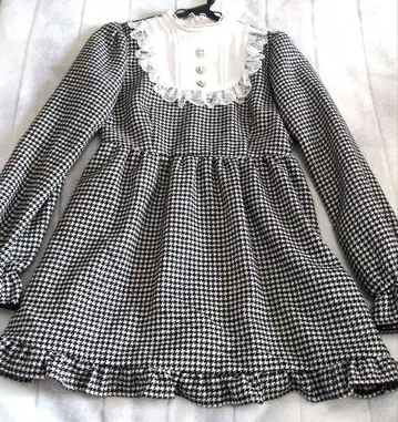 체크 무늬 미니 원피스 긴팔 레이스 포함 새상품급