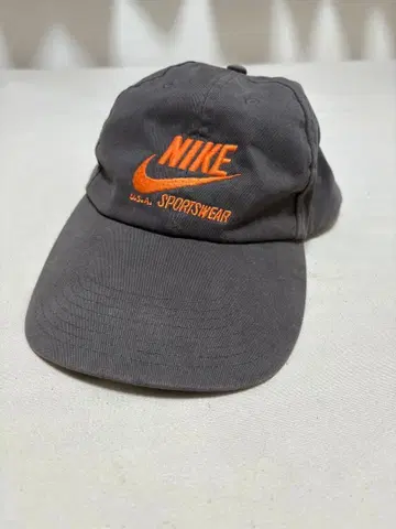 [ 00'sNIKE ] 나이키 SPORTSWEAR 캡